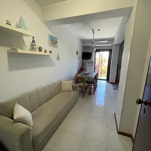  Appartamento Fondachello